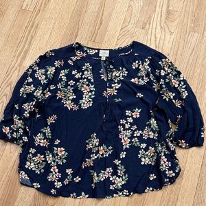 St. John's Bay Navy Floral Top